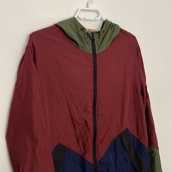 Without Walls windbreaker jacket - Picture 2 of 8